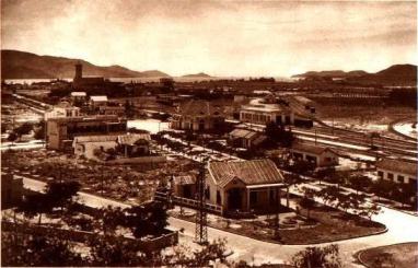 Khu vực tòa hành chính Pháp ngày xưa tại Nha trang, nay là công viên Yến Phi. Ảnh do BS Yersin chụp ảnh khoảng năm 1932.