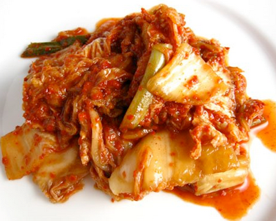 Điều quan trọng đối với việc lên men rau quả (dưa leo chua, cải chua, kim chi, chao,…) là phải lên men đúng để đạt pH thấp hơn 4,6 mới có hiệu quả diệt khuẩn an toàn. Do đó, dưa cà muối sổi vẫn còn vi khuẩn gây bệnh